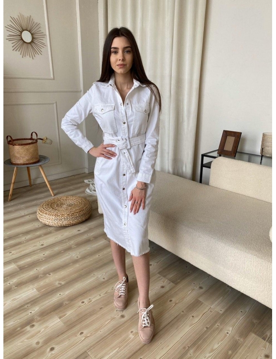 Белое джинсовое платье