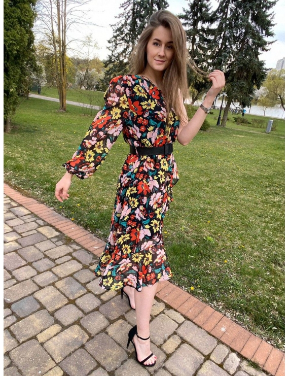 Яркое шифоновое платье