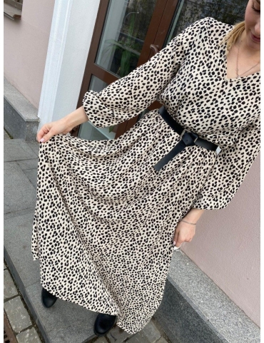 Платье миди с анималистичным принтом