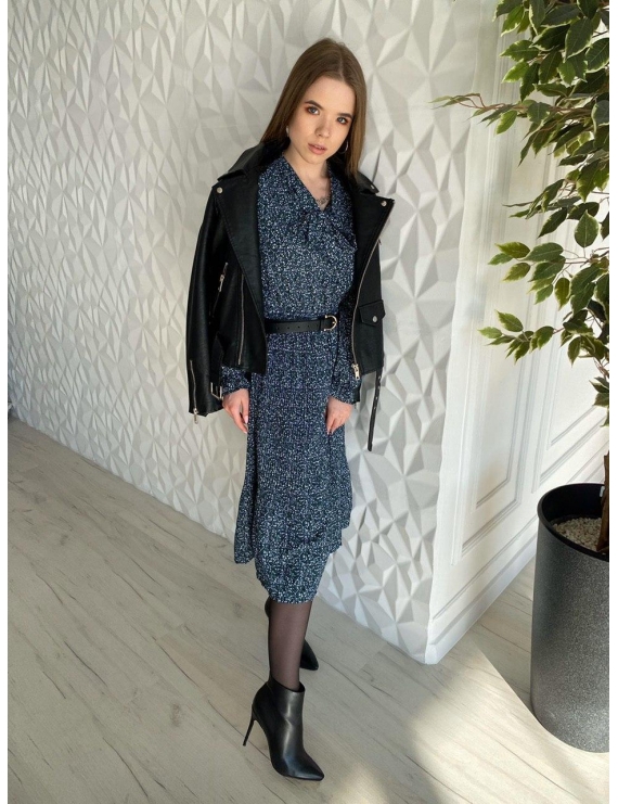 Платье с завязками