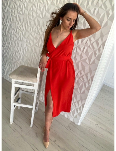 Красное платье на запах