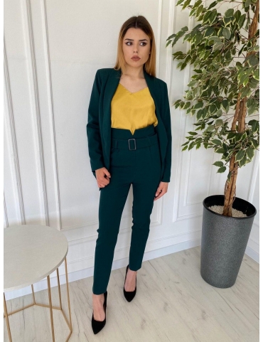 Брючный костюм с жакетом